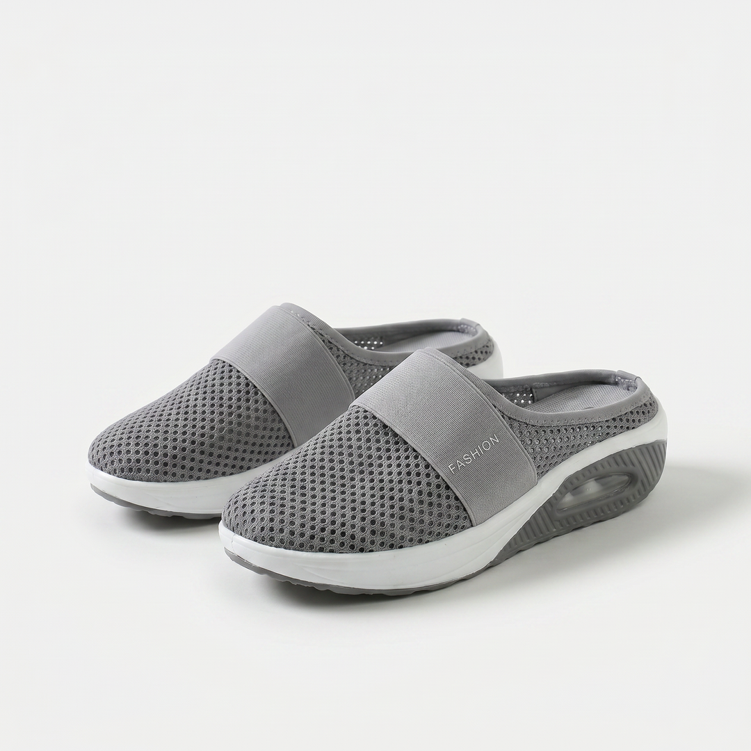 Compa | Cushioned Wedge Sandals