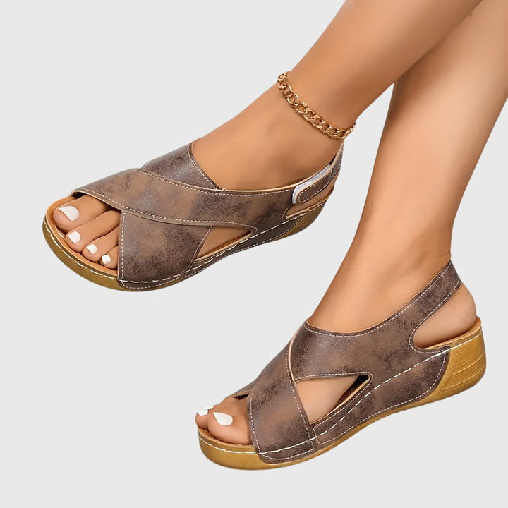 Beatrice - Cushioned Orthopedic Sandals