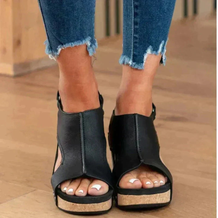 Inola | Cushioned Sandals