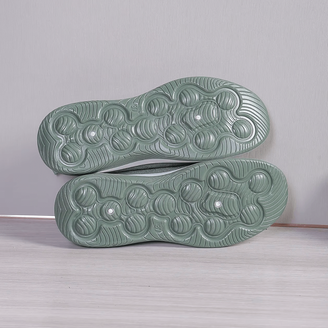Cloudy | Cushioned Slip-Ons