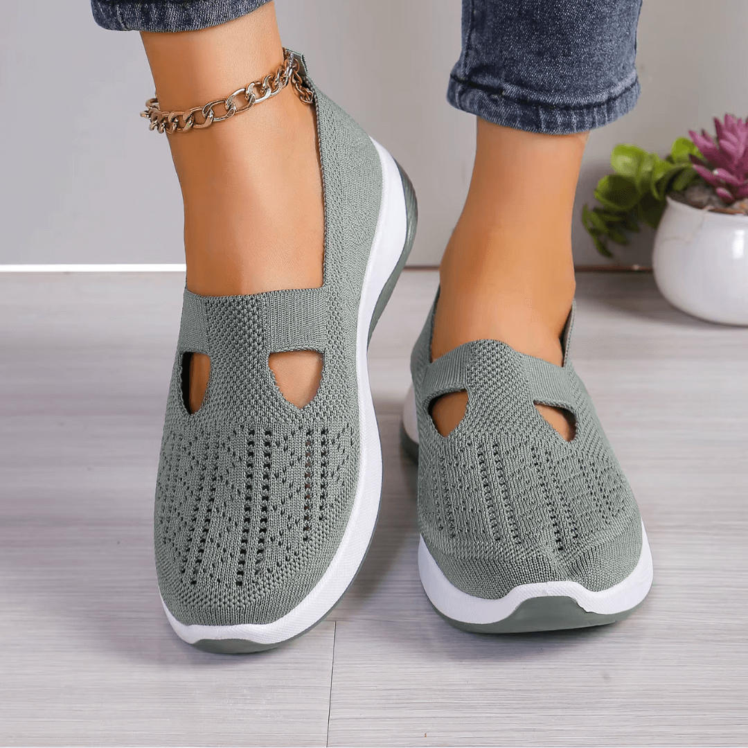 Cloudy | Cushioned Slip-Ons