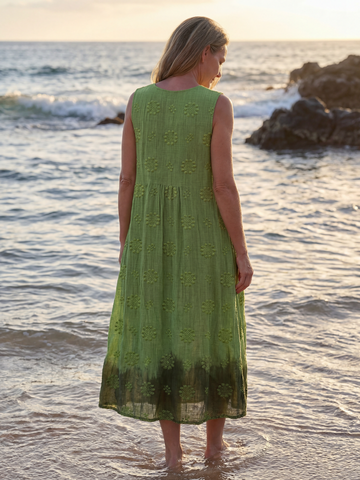 Garden Party Textured Floral Midi Dress