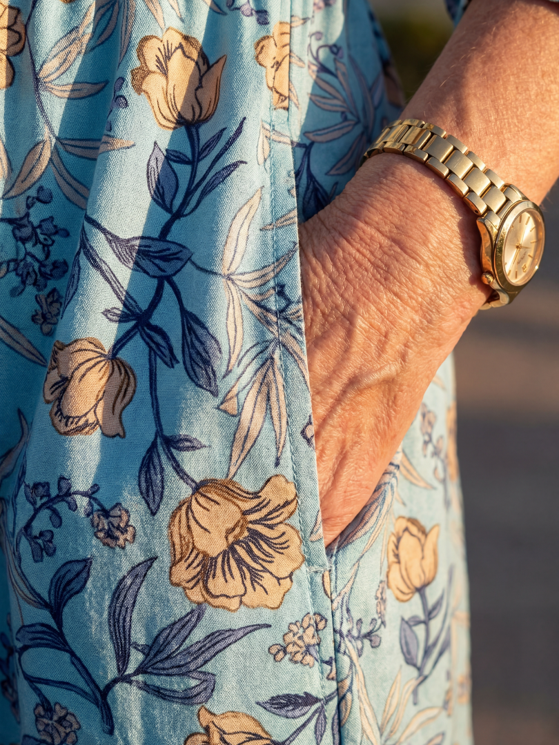 Garden Party Meadow Floral Gathered Midi Dress