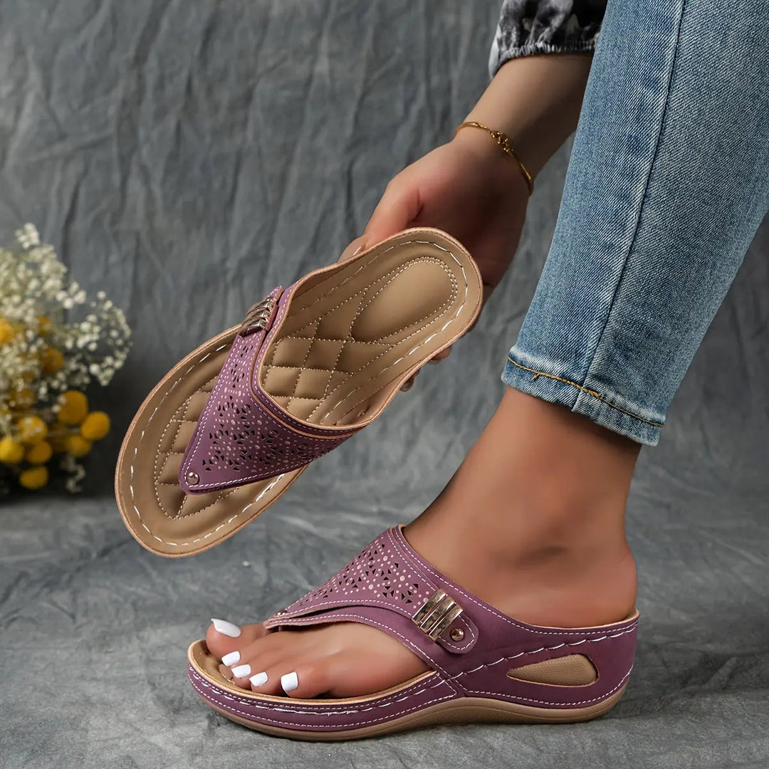 Élodie | Wedge Toe-Post Sandals