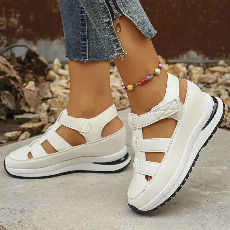 Lone | Arch-Support Sandals