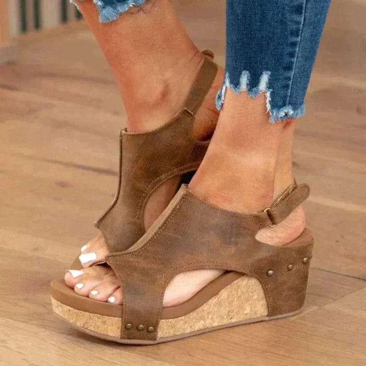Inola | Cushioned Sandals
