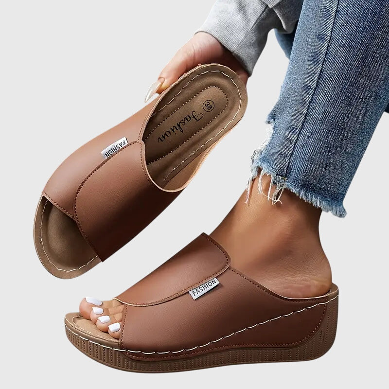 Brid - Classic Walking Comfort Sandals
