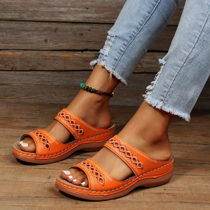 Monta | Cushioned Sandals