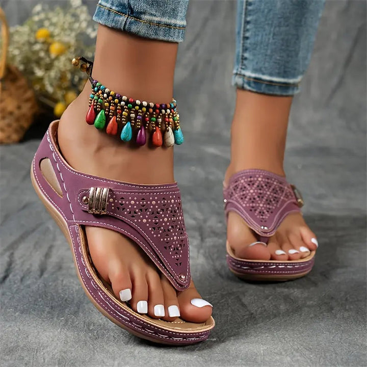 Élodie | Wedge Toe-Post Sandals