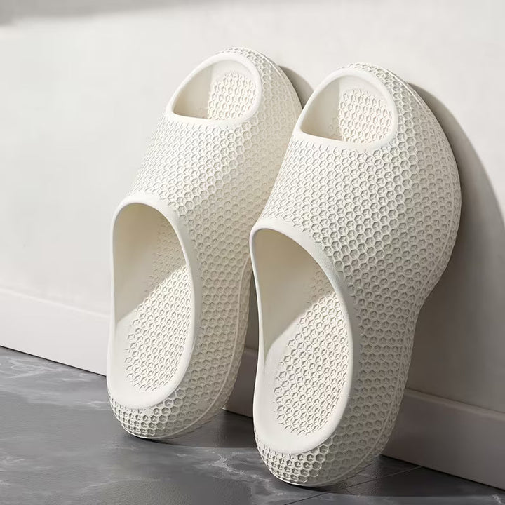 Claudia | Comfort Clogs
