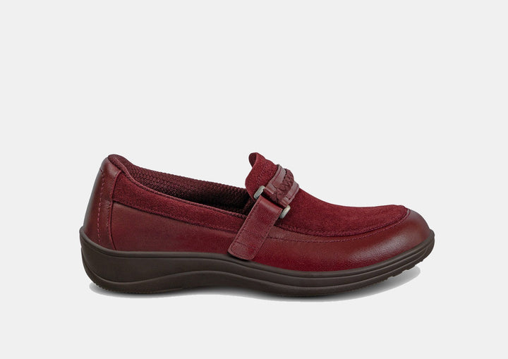 Chelsea | Cherry Ankle Boots