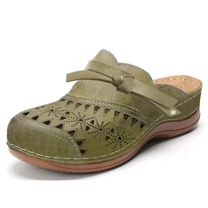 Lyla | Memory Foam Comfort Clogs