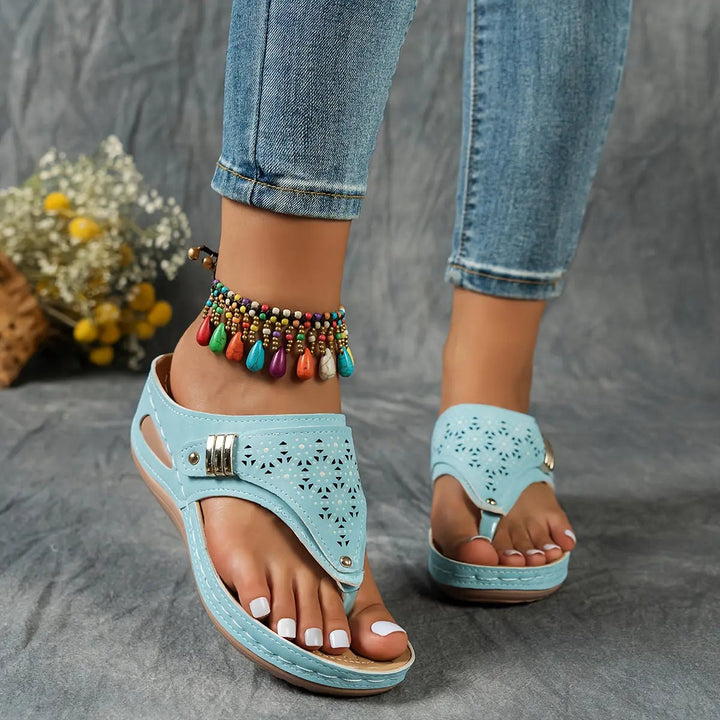 Élodie | Wedge Toe-Post Sandals