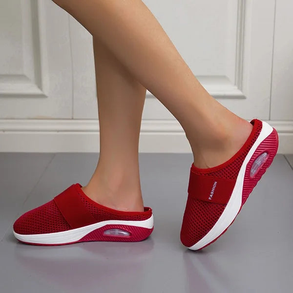 Compa | Cushioned Wedge Sandals